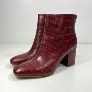 Franco Sarto Tina 2 Rust Brick Red Leather Croco Embossed Zip Up Ankle Boots 9